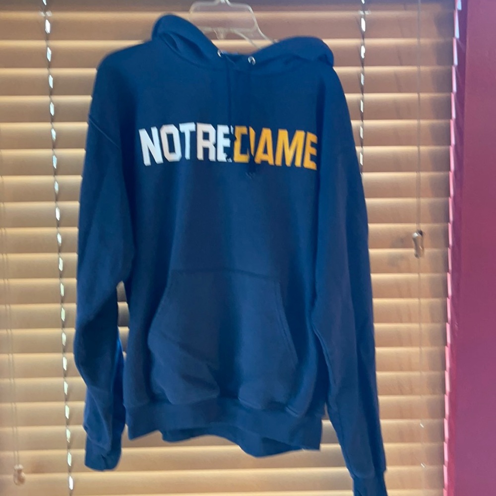 Champion Notre Dame hoodie medium